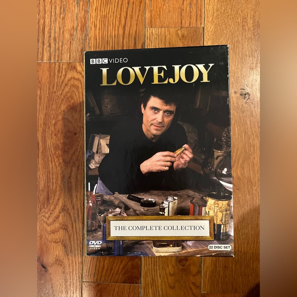 Lovejoy Complete Collection DVD 2009 22-Disc Box Set DVDs TV Show Untested